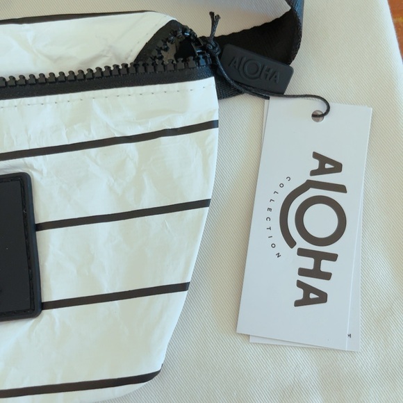 Aloha Collection mini hip pack - Picture 5 of 10